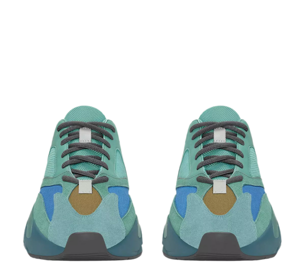 700 boost fade Azure